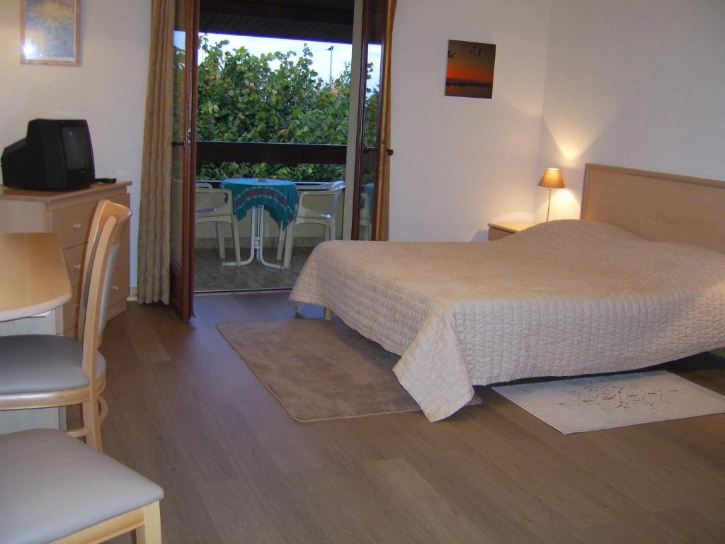 Hotel Les Pavillons Du Golf Évian-les-Bains Eksteriør billede